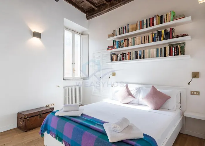 Apartamento Cozy, Sunny In The Heart Of Trastevere *